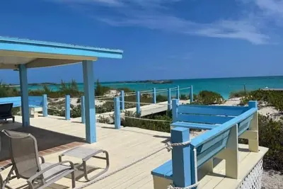 Image de Little Exuma Home on Tropic of Cancer Beach