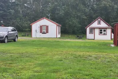 Image de Akers Pond Inn & Cabins\n820 Colebrook Road\nERROL Nh 03579\n 603. 482. 3471