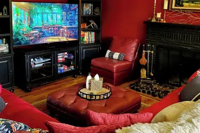 Image de Kas's House! ~ Warm, Comfortable, Inviting & Pet Friendly
