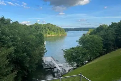 Image de Secluded Cove and Dock at Tim's Ford