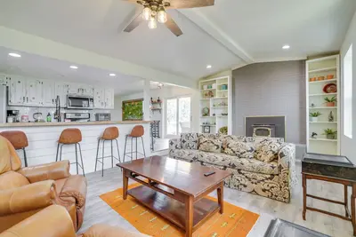 Image de Tranquil Edgewood Retreat with Patio & Grill!