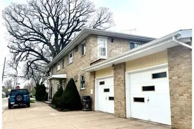 Image de Almost by the Lakeshore Unfurnished Long Stay\n\n