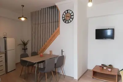 Image de Nadia's lovely home\n