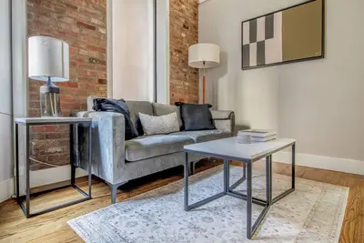 Image de Impeccable Nolita 1br w/ W/D, nr Shopping & Groceries, by Blueground