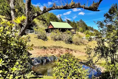 Image de Acogedora cabaña rustica de montaña en 30 mil metros para explorar con