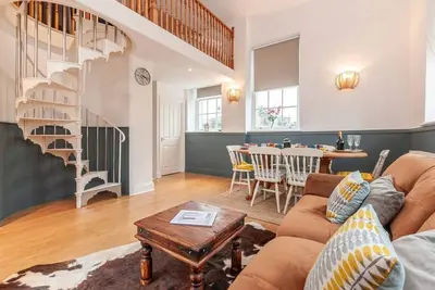 Image de The Old Naval Laundry - Pure B