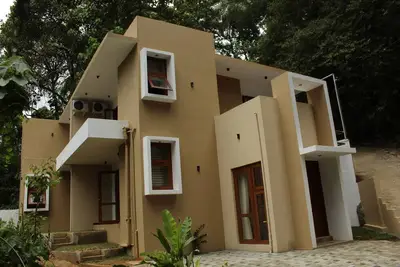Image de Kandy Lotus House is 8 minutes from Kandy City Center and Temple of the Tooth.