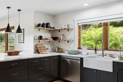 Image de Large Multi-Family Home in East Missoula. Fully Renovated in 2023.