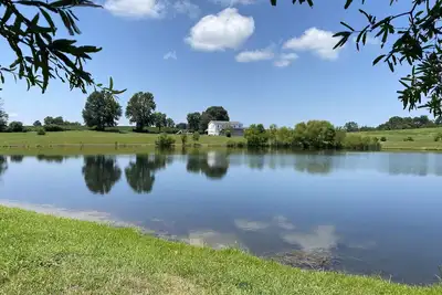 Image de Dale Hollow Lake Vacation Home. Room and comfort for family and friends!