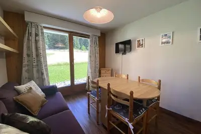 Image de Iris n°1: petit T3 proche du Linga