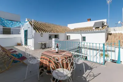 Image de Belle maison à Carmona avec WiFi