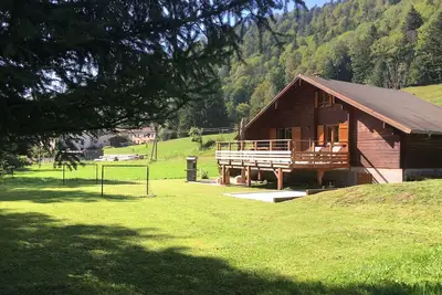 Image de Chalet « Au pied du sapin » 4****