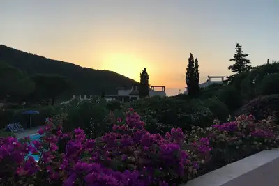 Image de Lovingly furnished vacation apartment with large pool in Nisporto