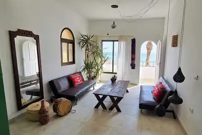 Image de 1st line on beach loft No1, Ltbl, 90m2, sleeps 6, newly renovated, all amenities