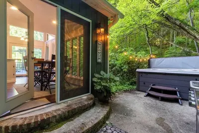 Image de Pisgah Park Hideaway w/Hot Tub & Mountain Views
