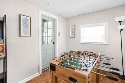 Image de Pet Friendly | SoBro Bungalow in Indy