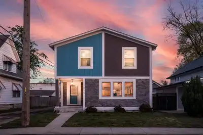 Image de Blue Jewel | Pet-Friendly Stay w/ Grill + Games