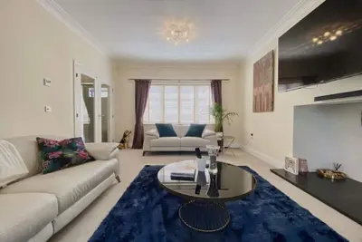 Image de Lux 6 Bed Peterborough Serviced Accommodation | Solari Living