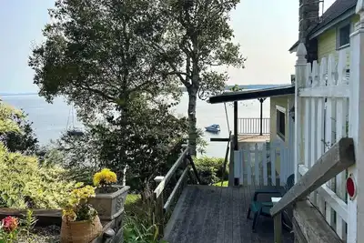 Image de Charming, rustic cottage on Penobscot Bay