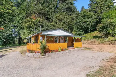 Image de Cowpoke Cottage just 2 miles away from Ilani casino