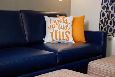 2 Junior Double Queen Suites with Patio at The Kartrite Resort!