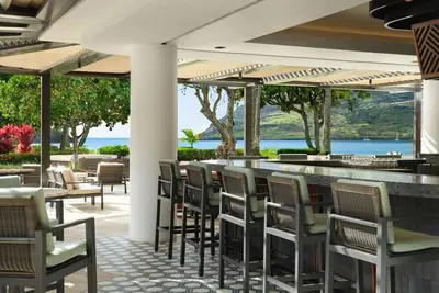 Image de 2 Ocean View Accommodations! Beachfront Resort w\/ Outdoor Pool & Airport Shuttle
