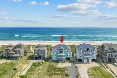 Image de Premier Oceanfront Home w/ Pool, Hot Tub, Elevator, Game Room, Beach Access