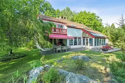 Image de Warwick valley wineries, breweries, Legoland, hiking/skiing - kid friendly