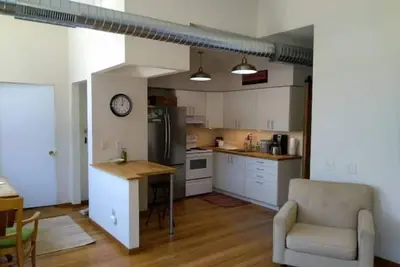 Image de Yuba State Bank Apartment