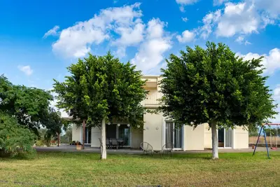 Image de Apartment for nomads or families in the countryside