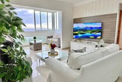 Image de Astonishing Sea View Condo, Stylish Decor, Pool, 10 mins to Colonial Zone