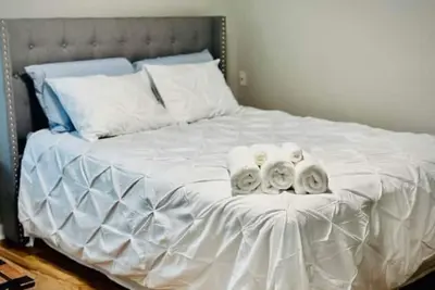 Image de Racing Capital of the World! Located near the Indianapolis Motor Speedway.