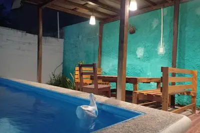 Image de Charming central house two blocks from the beach