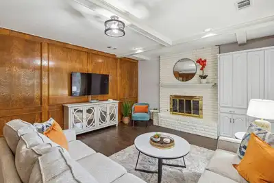 Image de Tch - Spacious 4bd/2. 5ba home in Plano with Office