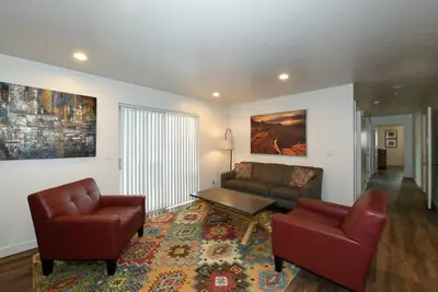Image de 2-B The Grand County Condo
