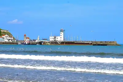 Image de 3 minutes walk to the Beach