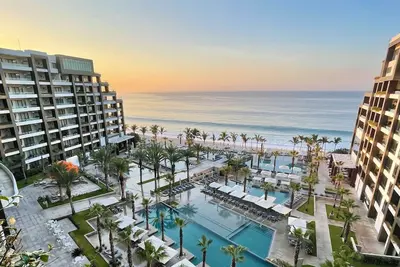 Image de Luxury residence, 3bd 3. 5ba loft, 3, 563 sqft living space, amazing ocean views.