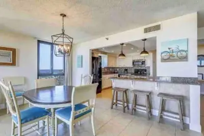 Image de 🌊 🐬 Panoramic Ocean View 3bd Condo Destin🌊 🐬