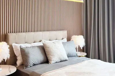 Image de Elegant 1br Across Uptown Mall, Mitsukoshi Mall, & Grand Hyatt - Pet friendly!