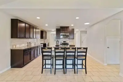 Image de Gorgeous 5-bedroom home near Randolph Afb