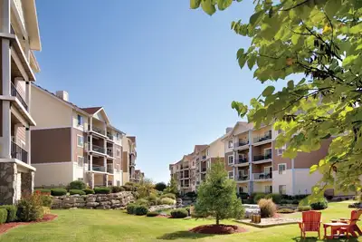 Image de Beautiful Hotel in Mountain Vista - Studio Sleeps up to 4