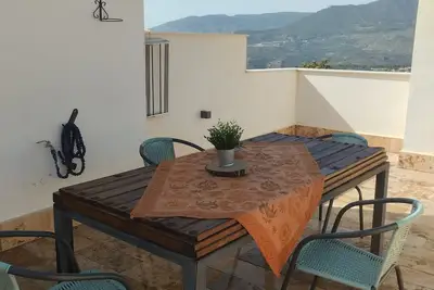 Image de Maison de vacances \"El Valle Verde\" avec vue sur les montagnes, terrasse privée et Wi-Fi