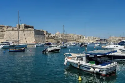 Image de Modern apt Kalkara seafront!