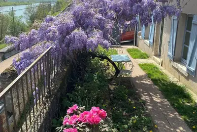 Image de Chaumière de charme vintage face à la Loire