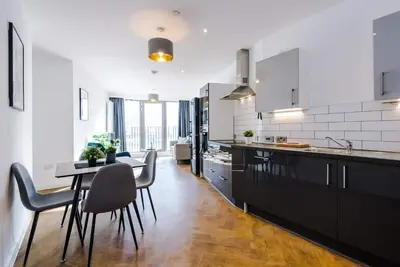 2 Bedroom Apartment