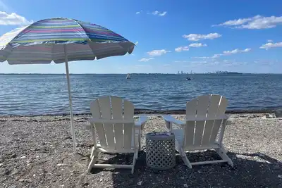 Image de Beachfront Home close to Boston & Cape Cod