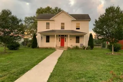 Image de Farmhouse at the foot of the Blue Ridge Mountains