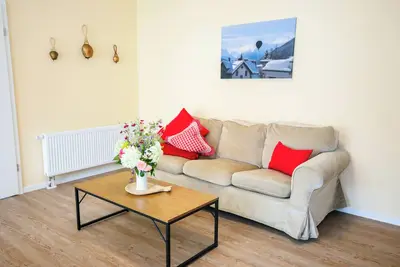 Image de Vacation apartment \"Alpin 1\" near the lake and in absolute peace and quiet. Dogs welcome.