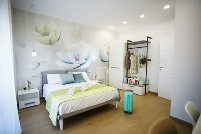 Image de 3 Bedroom Apartment in Castellammare di stabia