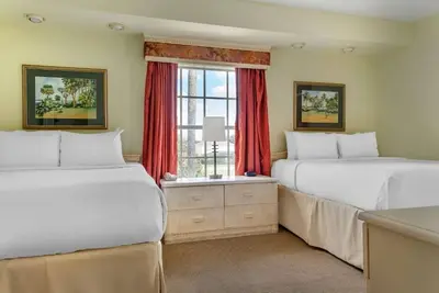 Image de Your Celebration Wonderland! Outdoor Pool, Full Kitchen, Free Shuttle!